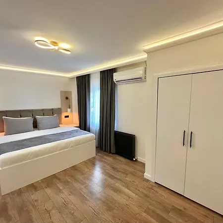 شقة فندقية Golden Life *