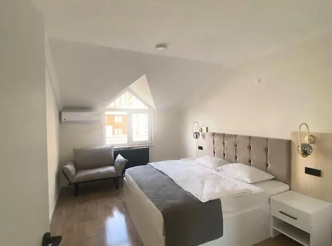 Golden Life ترابزون