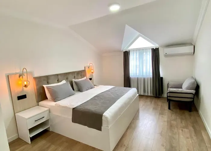 Golden Life Aparthotel *