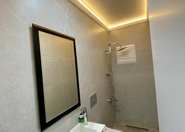 Aparthotel Golden Life