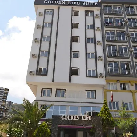 公寓式酒店 Golden Life *