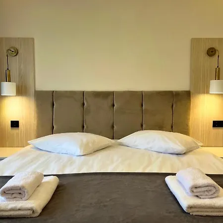 Golden Life Apart-hotel Trebizonda