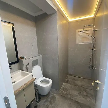 Golden Life 公寓式酒店