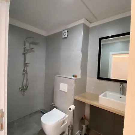 Golden Life 公寓式酒店 *